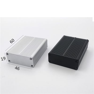 Heat Resistant Powder-coated Black Extruded Aluminum Enclosure 46*19*60mm With Mounting Brackets